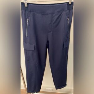 Athleta Endless Cargo Pant Sz 10 Navy